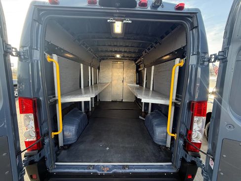 Used 2019 RAM ProMaster 2500 image 12