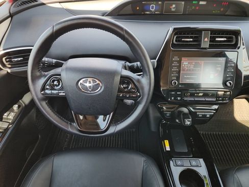 Certified 2022 Toyota Prius XLE AWD/4WD image 19