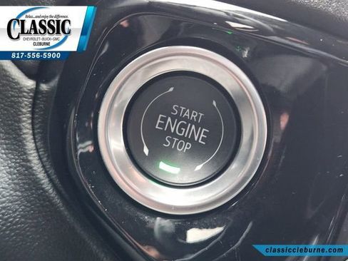 Used 2025 GMC Sierra 1500 Elevation w/ Preferred Package image 32