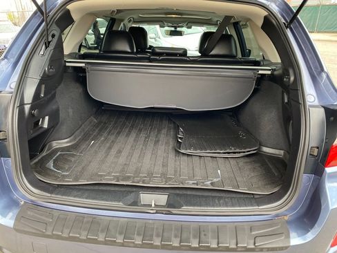 Used 2017 Subaru Outback 3.6R Limited image 15
