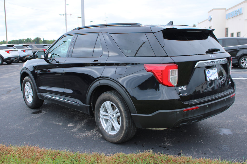 Used 2021 Ford Explorer XLT AWD/4WD image 8