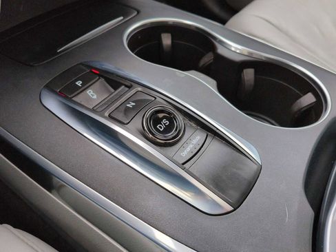 Used 2018 Acura MDX w/ Technology & Entertainment image 33