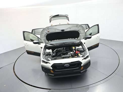 Used 2024 Subaru Crosstrek 2.5i Wilderness w/ Crosstrek Mirror Package AWD/4WD image 32