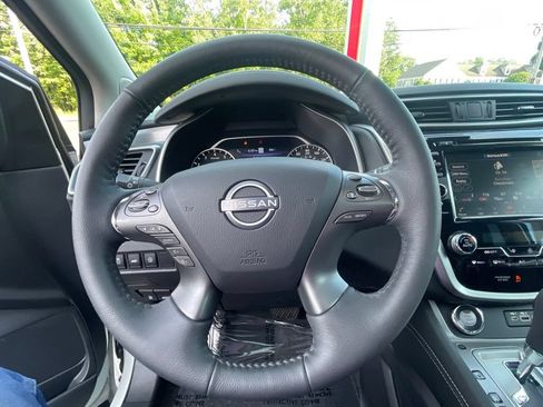 Used 2024 Nissan Murano SL AWD/4WD image 25