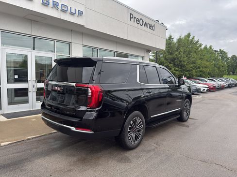 Used 2025 GMC Yukon Elevation w/ Technology Package AWD/4WD image 3