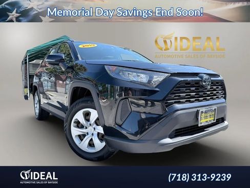 Used 2019 Toyota RAV4 LE w/ All Weather Liner Package AWD/4WD image 1