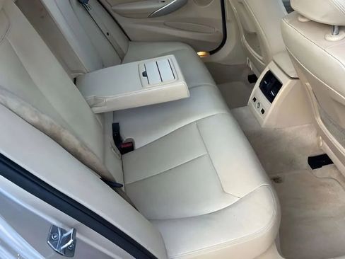 Used 2014 BMW 320i Sedan image 40