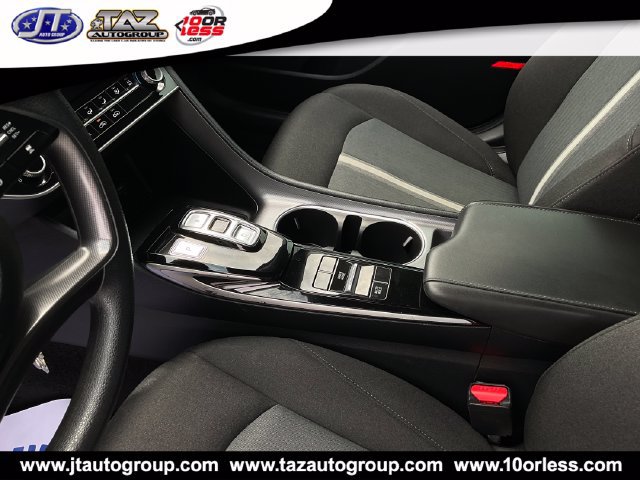 Used 2020 Hyundai Sonata SE FWD image 15