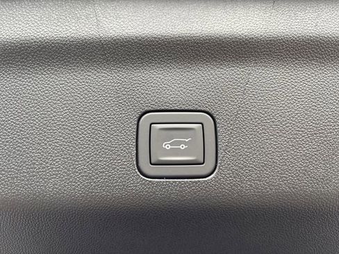 New 2026 Chevrolet Tahoe Premier image 39