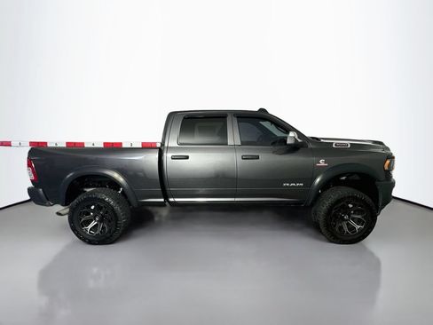 Used 2022 RAM 3500 Tradesman AWD/4WD image 8