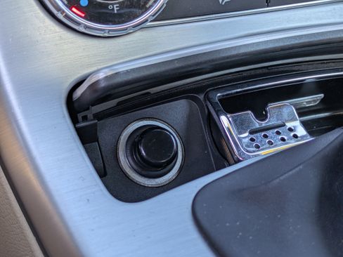 Used 2013 Mercedes-Benz SLK 250 image 29