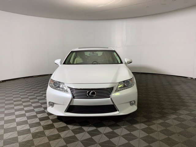 Used 2014 Lexus ES 350 w/ Premium Package FWD image 10