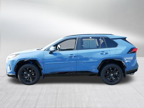 Certified 2022 Toyota RAV4 SE w/ Convenience Package AWD/4WD image 4