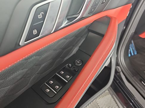 Used 2023 BMW X6 M w/ Competition Package image 21