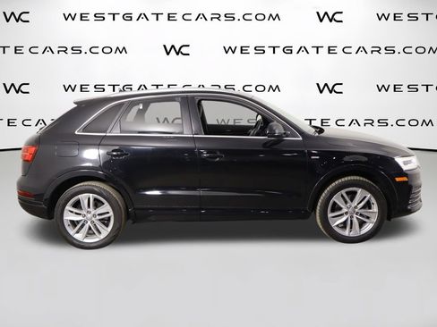 Used 2018 Audi Q3 2.0T Premium Plus w/ Premium Plus Package AWD/4WD image 34