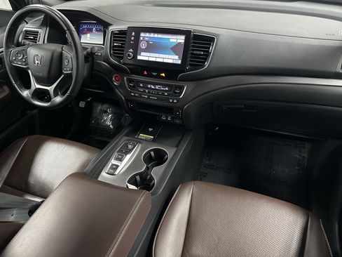Used 2024 Honda Passport EX-L image 12