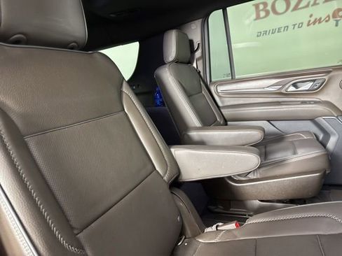 Used 2021 GMC Yukon XL Denali image 18