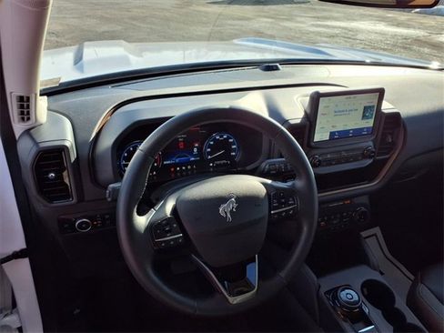 Used 2024 Ford Bronco Sport Outer Banks w/ Tech Package image 48