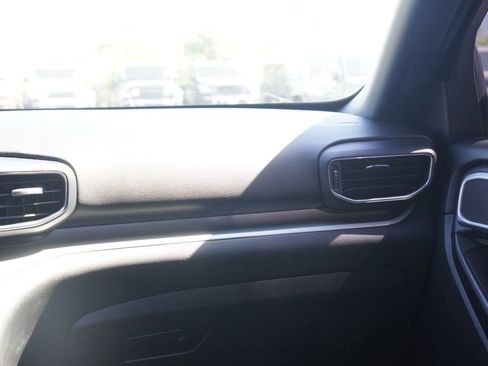 Used 2020 Ford Explorer XLT w/ Equipment Group 202A image 28