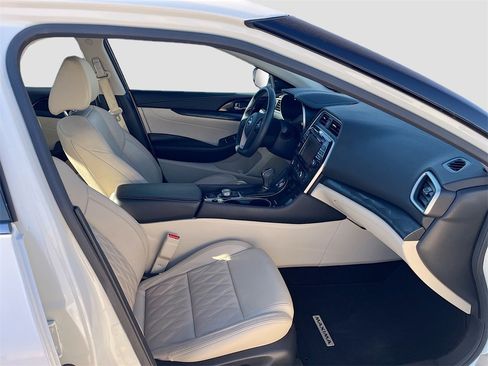 Used 2023 Nissan Maxima Platinum w/ Sport Mat Group image 30