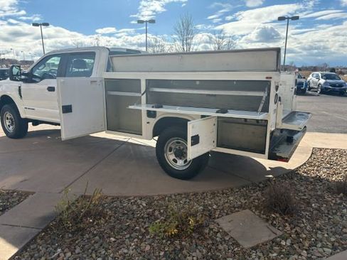 Used 2017 Ford F350 XL AWD/4WD image 5