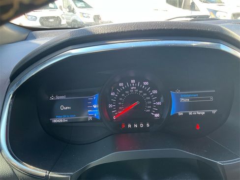 Used 2021 Ford Edge ST image 22