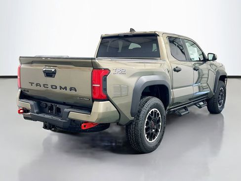 New 2026 Toyota Tacoma TRD Off-Road AWD/4WD image 4