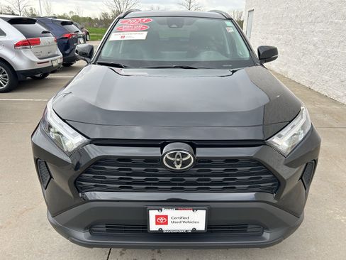 Certified 2025 Toyota RAV4 XLE AWD/4WD image 2
