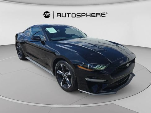 Used 2019 Ford Mustang Coupe RWD image 11