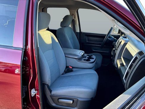 Used 2019 RAM 1500 Express w/ Express Value Package image 7