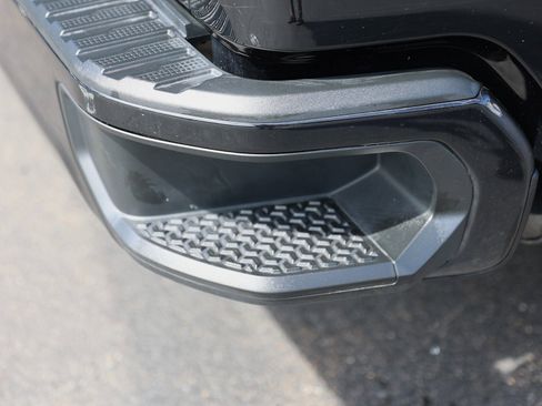 Used 2022 Chevrolet Silverado 1500 RST w/ Convenience Package II image 16