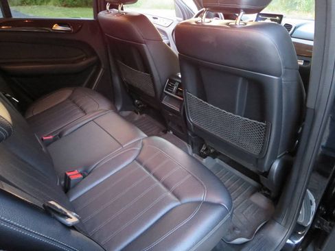 Used 2016 Mercedes-Benz GLE 350 4MATIC w/ Premium Package image 23