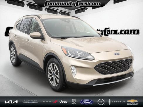 Used 2021 Ford Escape SEL image 9