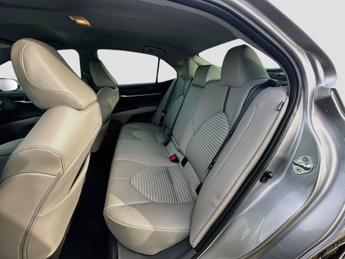 Used 2024 Toyota Camry SE FWD image 24