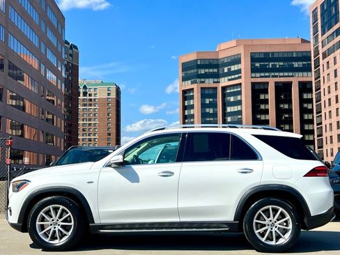Certified 2025 Mercedes-Benz GLE 450e 4MATIC image 8