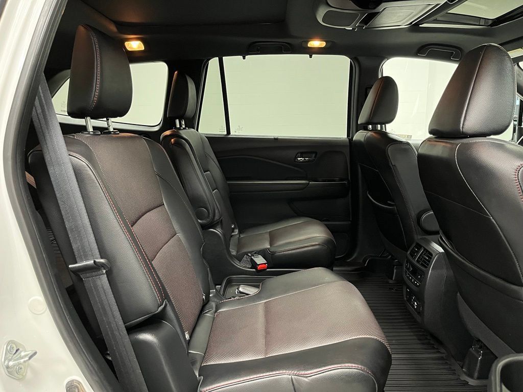 Used 2021 Honda Pilot Black Edition image 55