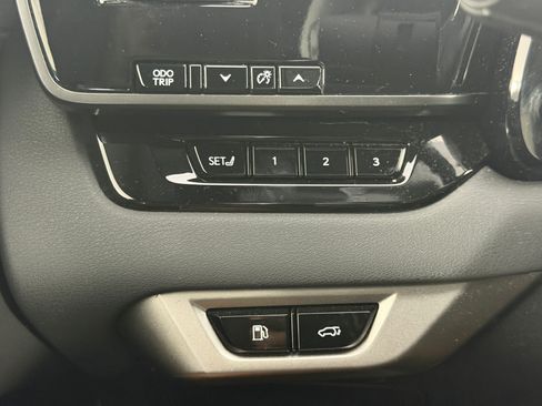 Used 2023 Lexus RX 350 F Sport w/ Cold Area Package AWD/4WD image 16