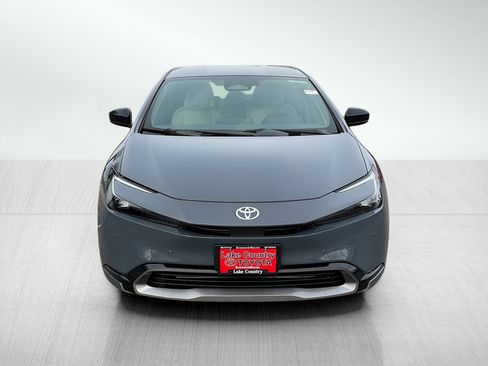 Used 2024 Toyota Prius XLE image 8
