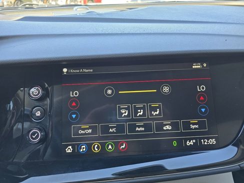 Used 2022 Buick Envision Avenir w/ Technology Package II image 15