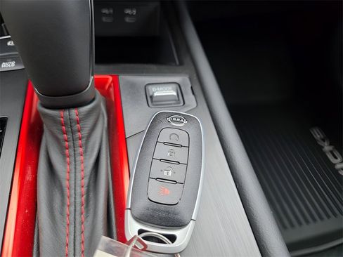 New 2026 Nissan Kicks SR w/ Cold Weather Package image 26