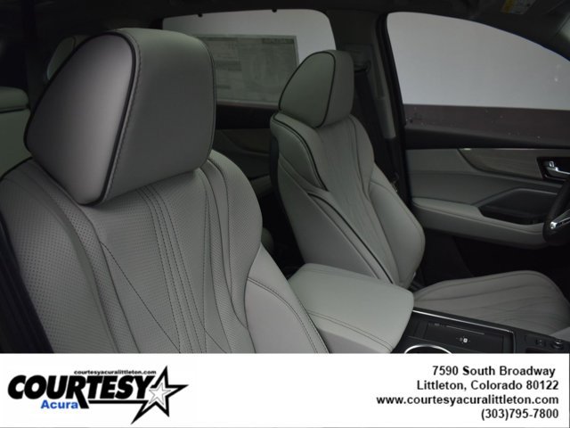 Used 2026 Acura MDX w/ Advance Package AWD/4WD image 29