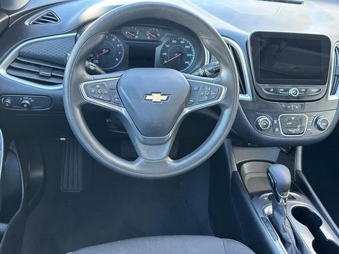 Used 2023 Chevrolet Malibu LS image 6