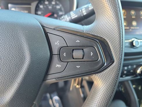 Used 2021 Chevrolet TrailBlazer LS FWD image 21