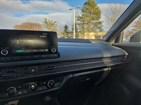 Certified 2023 Honda HR-V Sport image 20