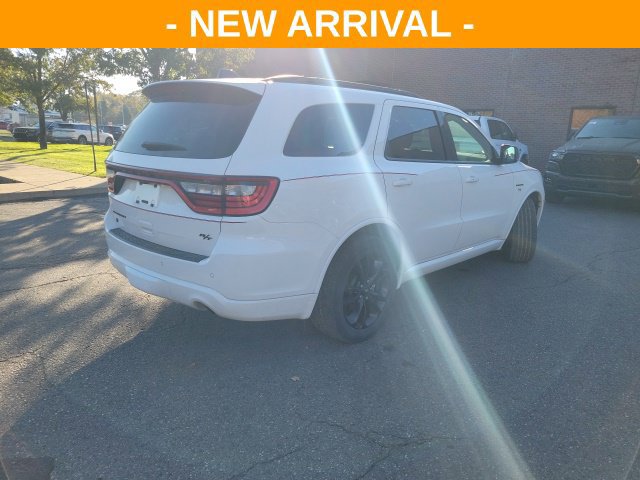 Used 2024 Dodge Durango R/T AWD/4WD image 3