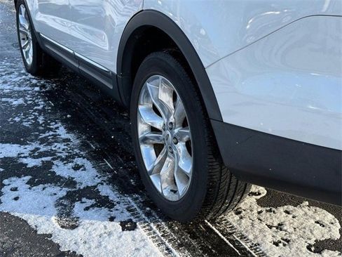 Used 2013 Ford Explorer XLT image 6