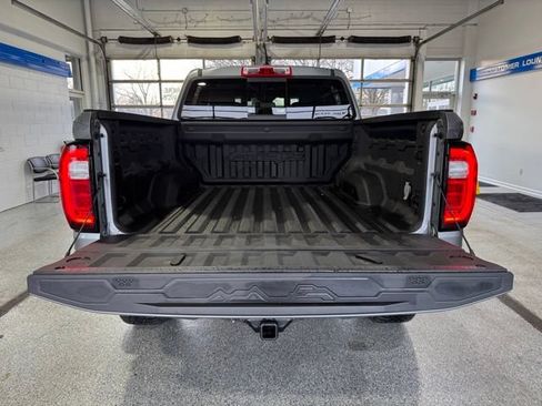 Used 2023 GMC Canyon AT4X AWD/4WD image 11