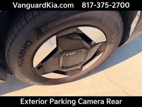 Certified 2024 Kia EV9 Light Long Range RWD image 9