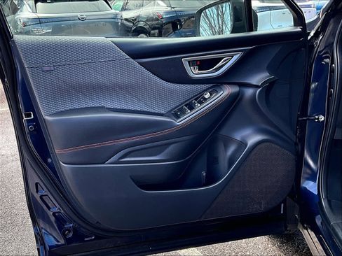 Used 2020 Subaru Forester Sport image 9