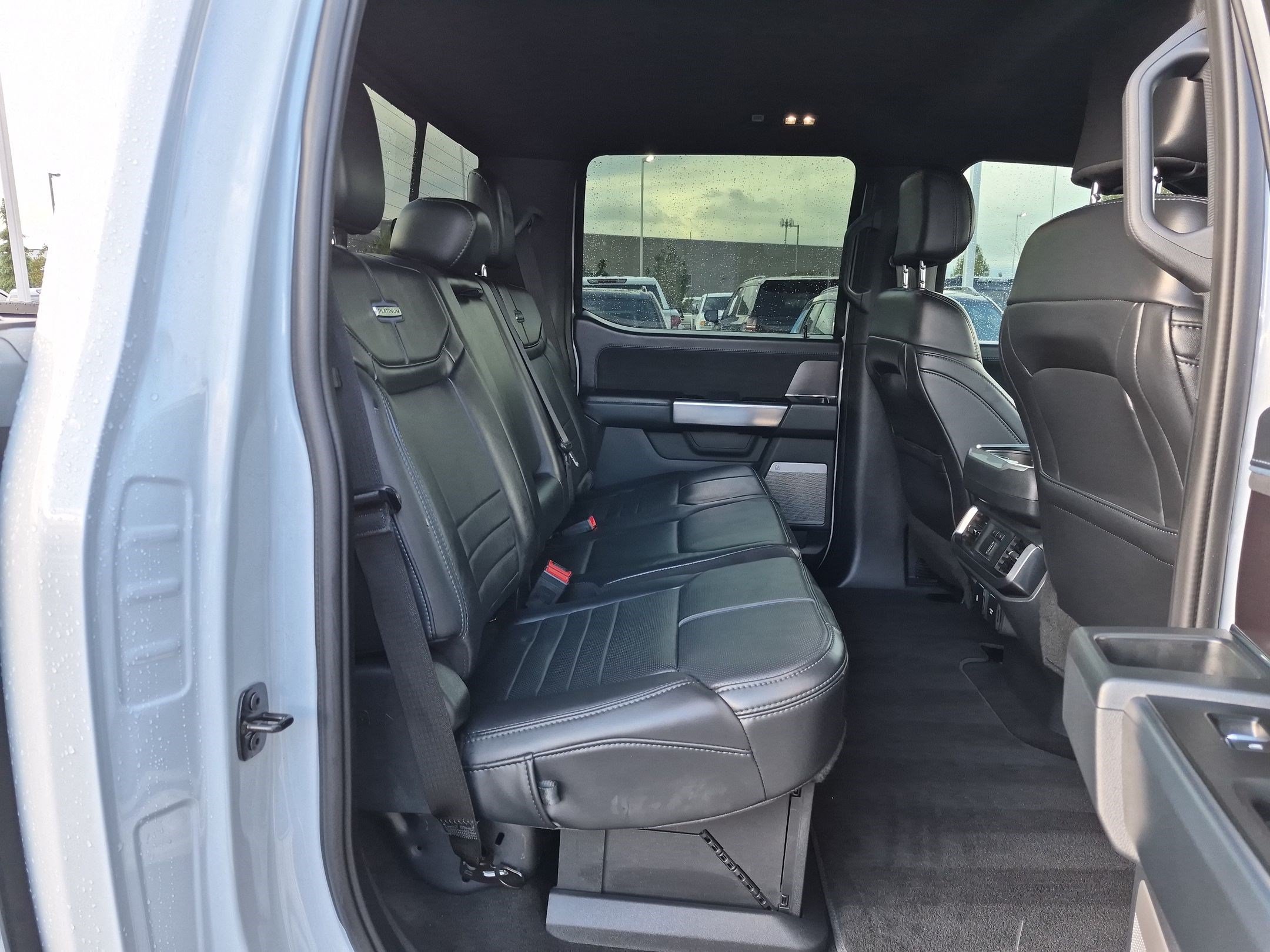 Used 2025 Ford F150 Platinum AWD/4WD image 30